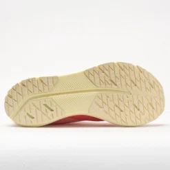 Brooks Hyperion Tempo Women's Hot Coral/Flan/Fusion Coral 9 Brooks Hyperion Tempo Women's Hot Coral/Flan/Fusion Coral -Active Foot Shop 048239 4